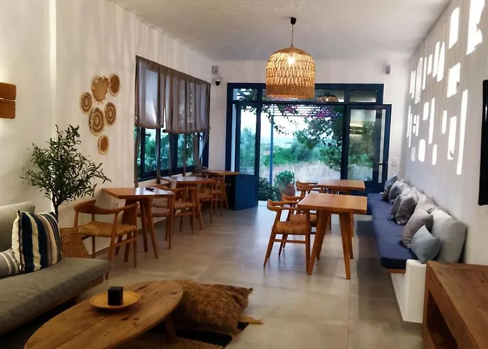 Hotel Flisvos