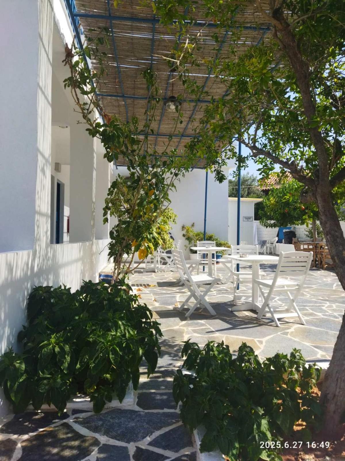 Otel Flisvos